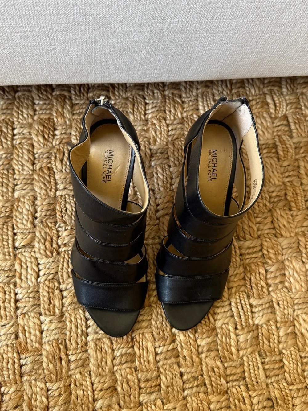 Michael Kors Black Leather Strappy Sandal Heels 7M / 37M
